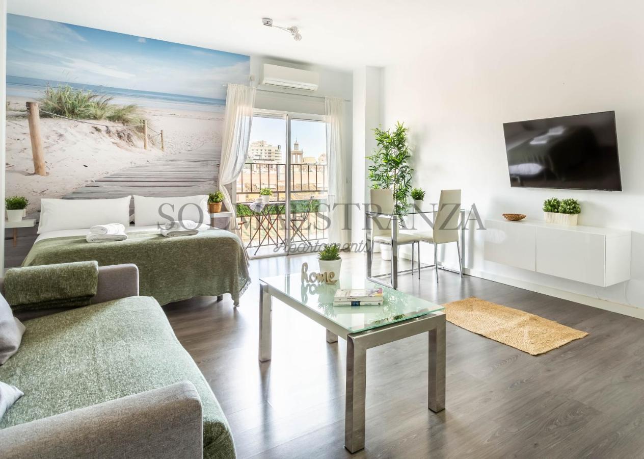 Atarazanas Apartment By Sol Maestranza Málaga Extérieur photo
