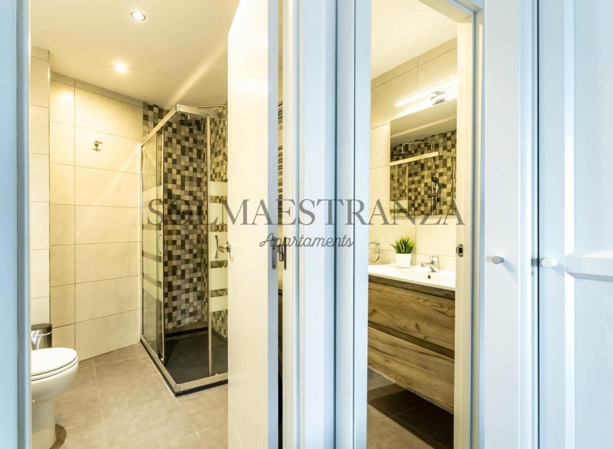 Atarazanas Apartment By Sol Maestranza Málaga Extérieur photo